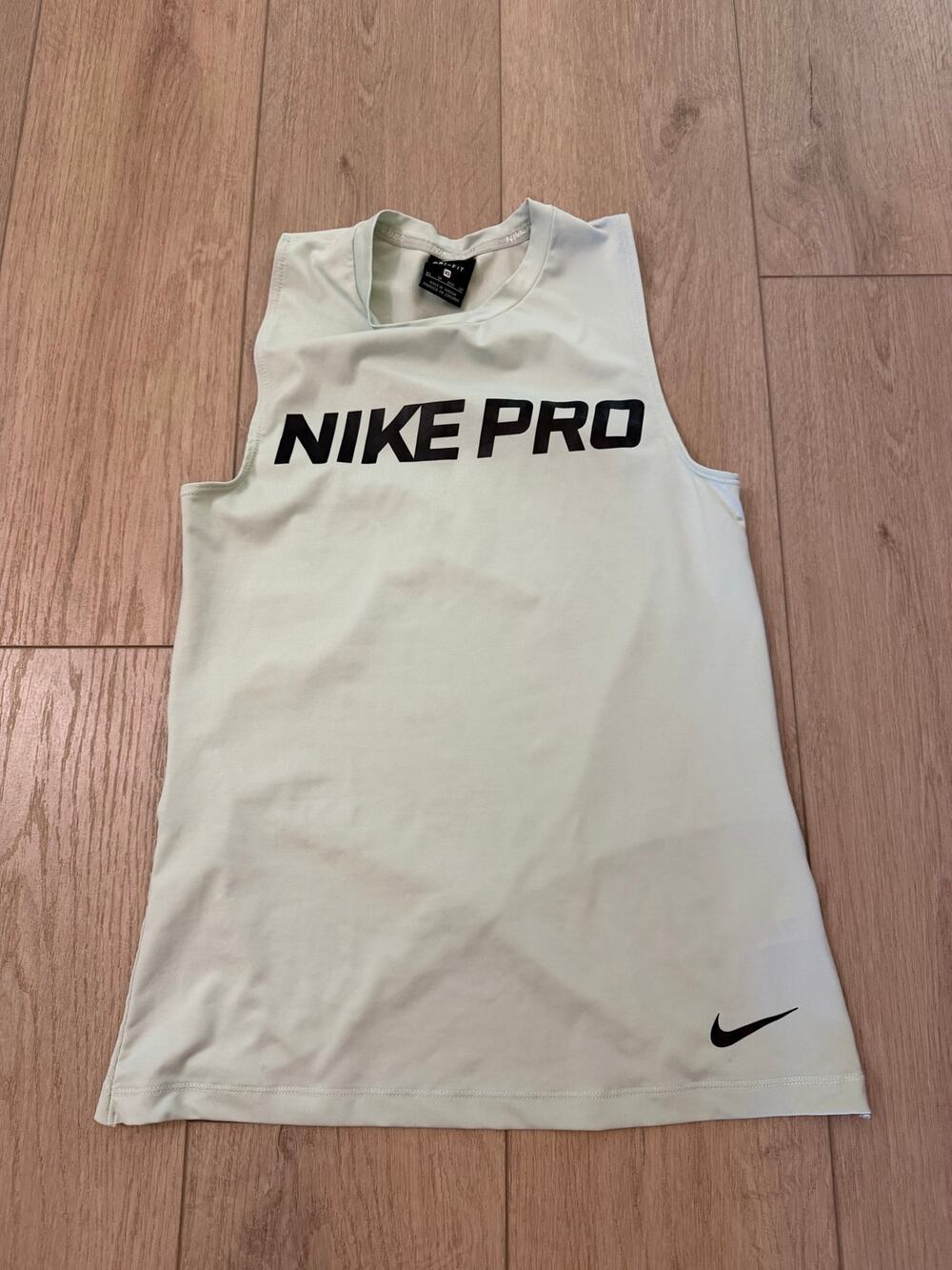 Nike Pro Women's Mint Intertwist Muscle Tank Sz XS